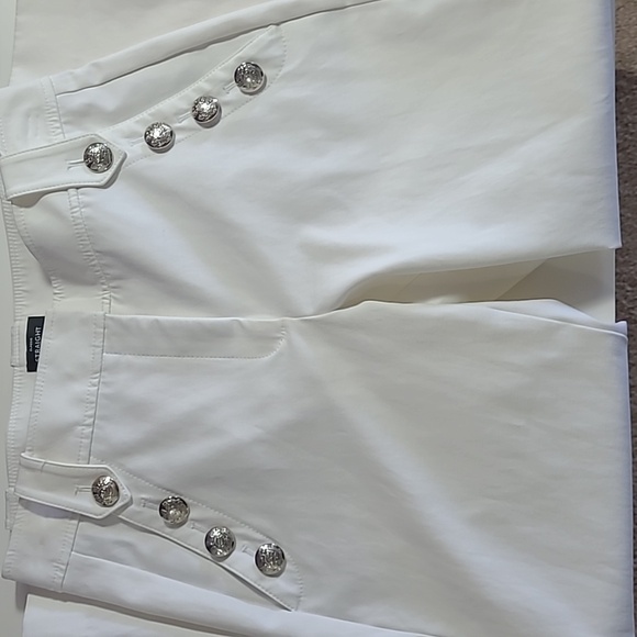 WhiteHouse Black Market  off White  pants 2 front pockets Silver Buttons 8P used - Picture 2 of 16